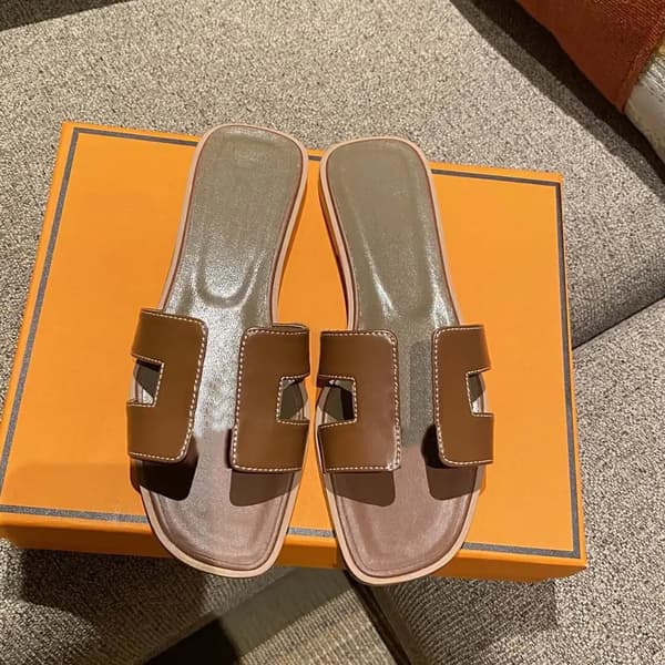 Sexiga sandaler dam strandtofflor Klassiska platt läder tofflor dam 4 4 36