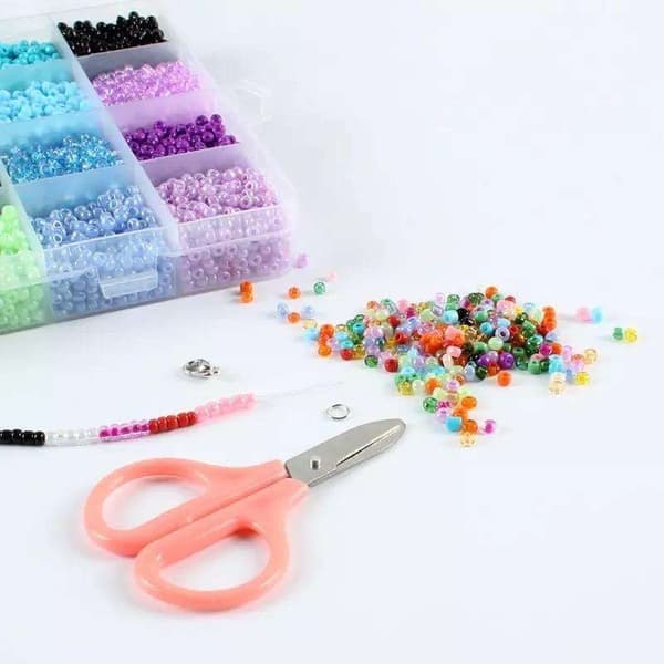 DIY - Perleboks - Seed beads - 3mm - 7000stk - Bokstavsperler Multicolor multifärg