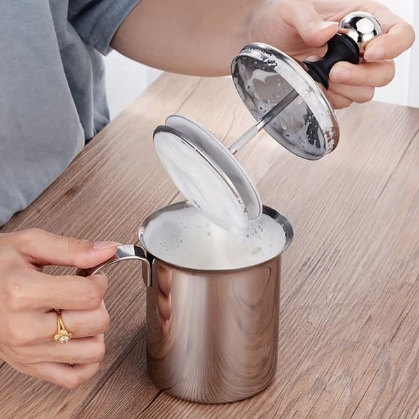 Käsikäyttöinen maitovaahdotin - SUIHDUTTAA - Premium - 400 ml - Ruostumaton teräs 304 - Kaksoisritilä