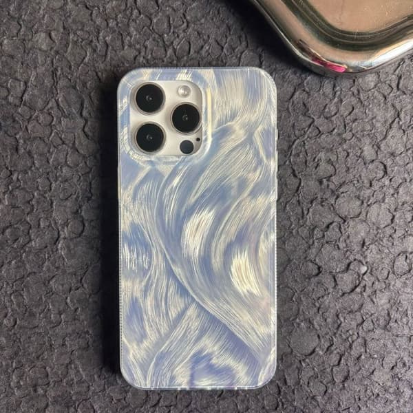 Set med fyra skal för iPhone 15 Pro Max - förstärkt och förbättrad fin nät.