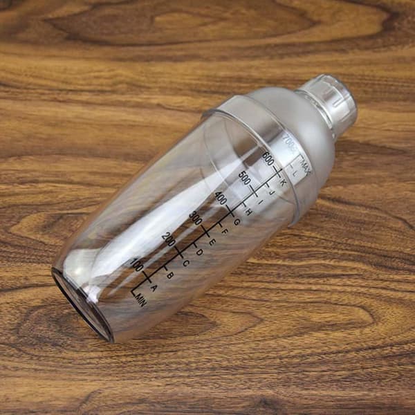 Plastcocktailshaker med graderingar – Manuell shaker för drycker / mjölkte med pärlor (24 oz / 700 ml)