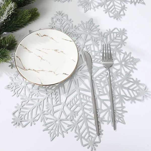 Julbordstabletter "Silverflinga" (silverfärgade, set om 4) – Antislip och termo-isolerande bordsunderlägg (ca 38 cm)