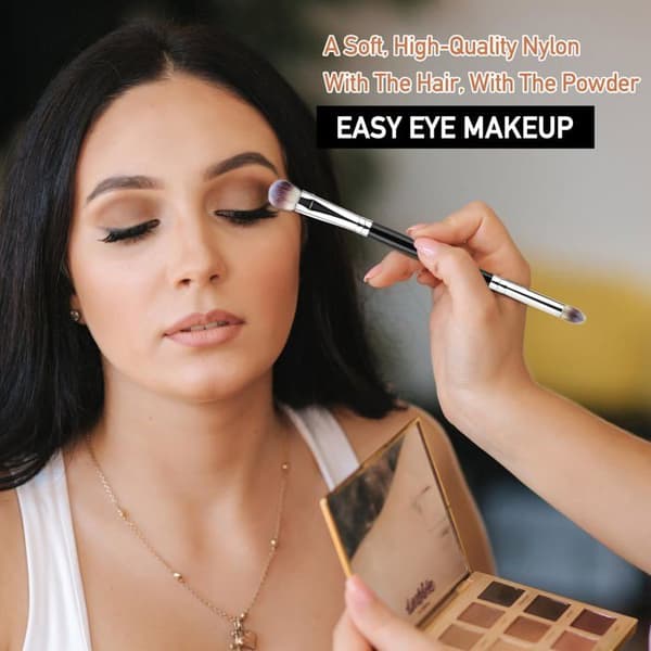 Ögonskuggsborste - Professionell - Precisionsblender - Mjuka strån - Mångsidig (concealer, ögonbryn, eyeliner)