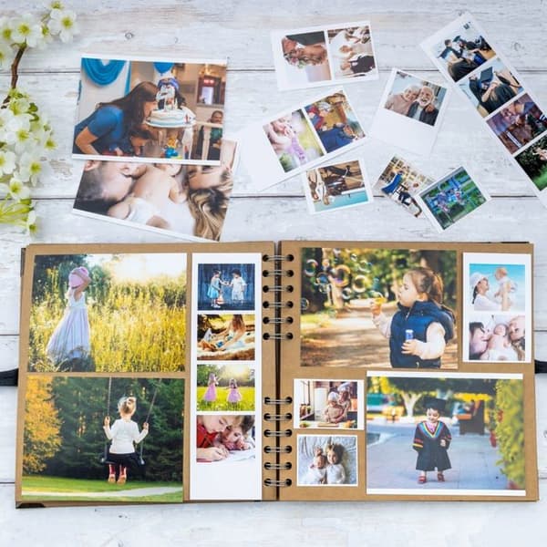 Album til scrapbooking med 40 sider i kraftigt brunt papir (200 g/m²) — Ideel til scrapbooking (8 x 8 tommer)