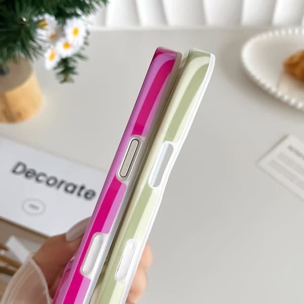 Cover til iPhone 17 Pro – Smuk stribet design, i blød TPU, tynd og stødabsorberende (Gul)