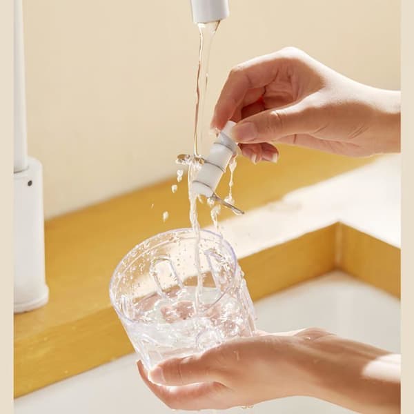 Elektrisk hvidløgshakker - SONGHUI - Mini 250 ml - Genopladelig USB - Rustfrit stål 304 blade - Magnetisk lås Vit