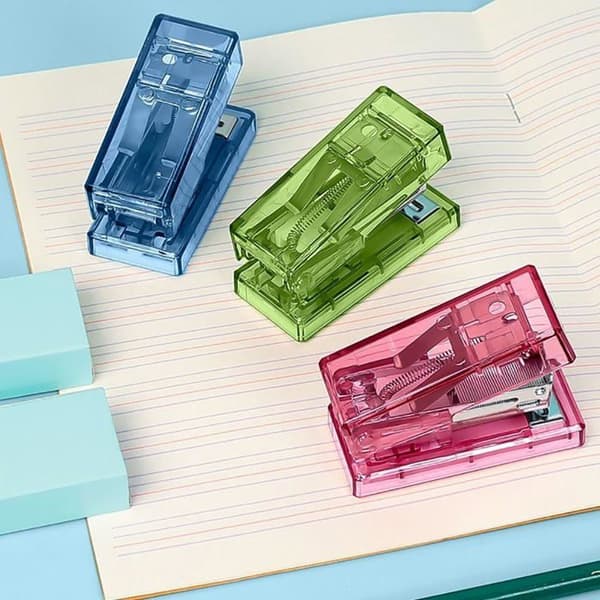 SONGHUI Mini häftapparat - Transparent vit (häftklamrar ingår)
