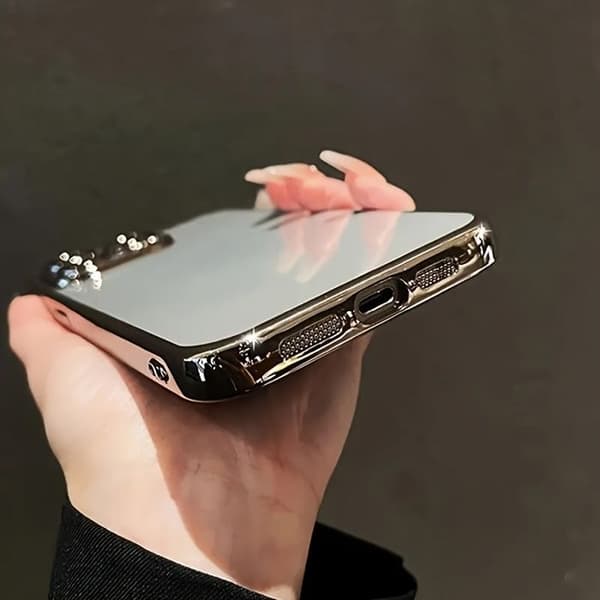Gennemsigtig stødabsorberende TPU-cover til iPhone 17 Pro Max — Med objektivbeskyttelse og elektroplateret finish i candy-farve