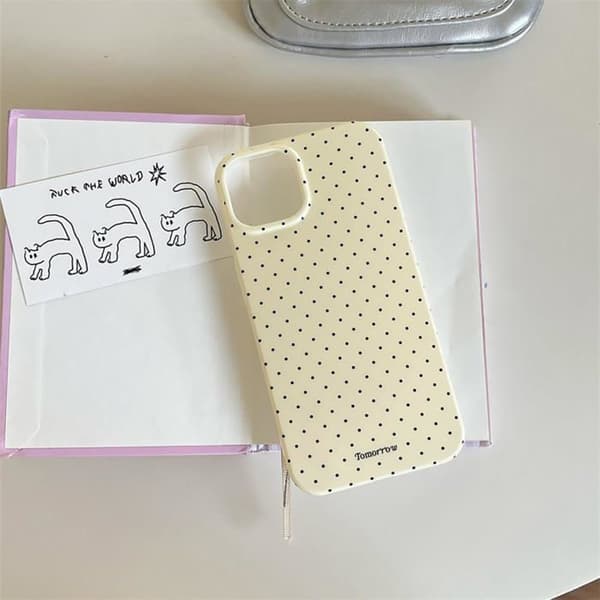 Cover til iPhone 13/iPhone 14 — Elegant og sød med prikker, tynd beskyttende TPU-skal (citron gul)