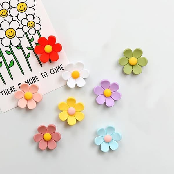 Sæt med 16 køleskabsmagneter: blomsterformer og hjerter — Søde og farverige dekorative magneter samt sjove 3D-magneter