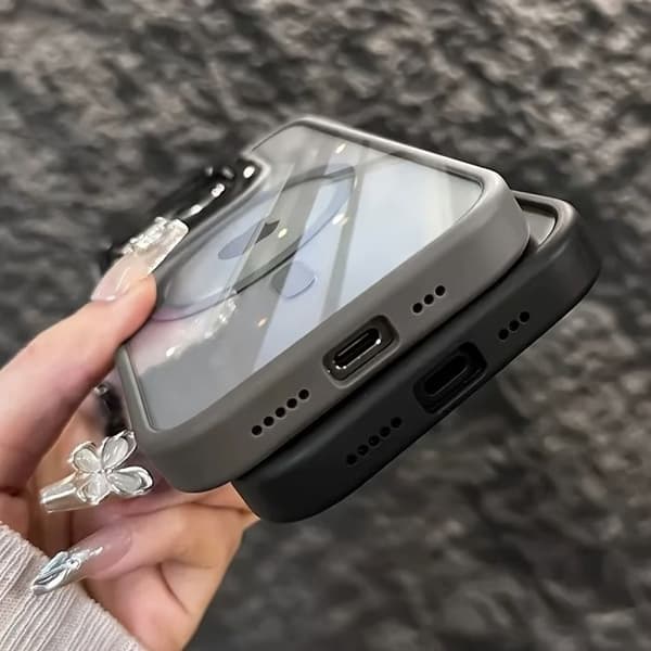 Minimalistisk magnetisk cover med metalramme, objektivbeskyttelse og stativ (3-i-1) — Til iPhone 17 Pro Max