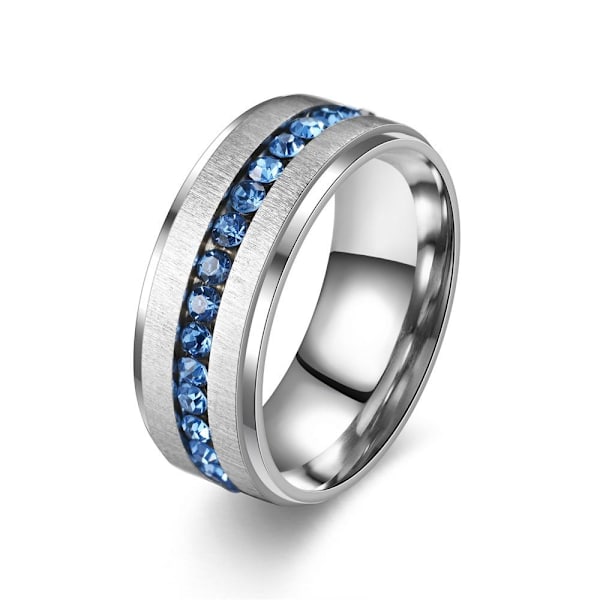 Blå diamantcirkelsteg horisontell herrring med full diamantaccen 8mm blå diamant nr 10