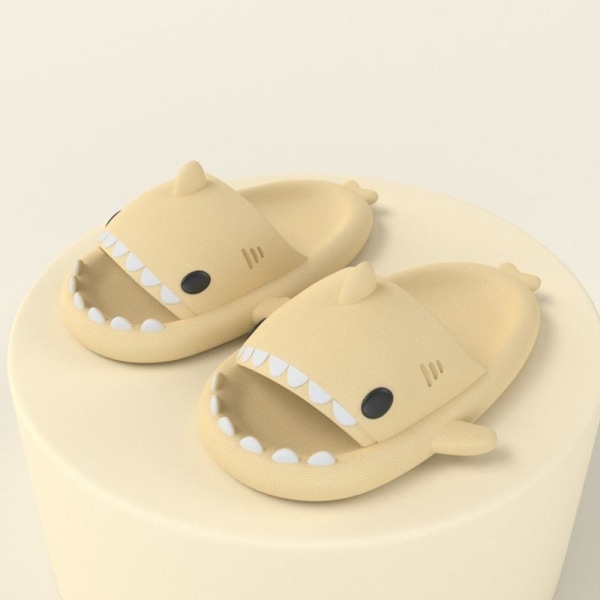 tøfler haj shark slippers shark slides lys grå 38/39