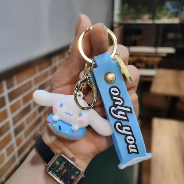 Cinnamoroll tegneserie nøglering - bedårende plystofte Sanrio-vedhæng h
