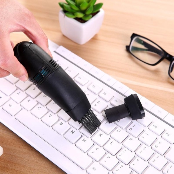 USB ministøvsuger til tastatur og bil med børste sort