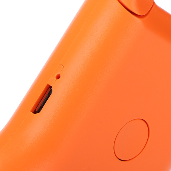 USB-laddningsbar handhållen bärbar fläkt 3 hastigheter justerbar minitrendig karbinhakefläkt orange