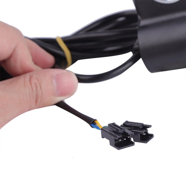 Tumvoltmeter med LCD-skärm för digital batterispänning och 3-växlad omkopplare för cykel