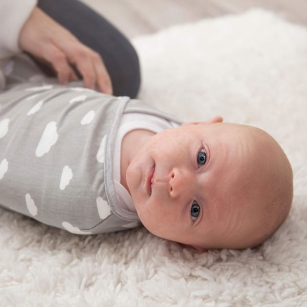 Swaddle Sanctuary, Lättanvänd Sovpåse för Spädbarn Säkerställer Lugna Nätter, Andningsbar Ekologisk Bomull För Komfort Året Runt, Justerbar Design