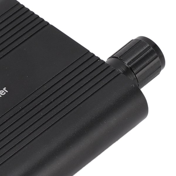 Bärbar Hörlursförstärkare 2-stegs Gain Switch Överlägsen Ljudkvalitet 16 Till 300 Ohm 3.5mm AUX Ingång Utgång Hörlursförstärkare