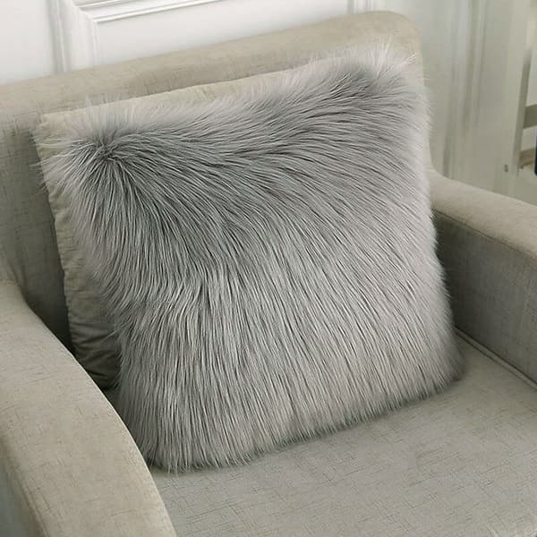 50x50CM Fluffigt Örngott i Fuskpäls, Grå