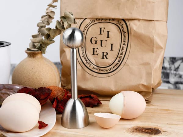 Eggeskjærer, egnet for bløtkokte egg, skreller i rustfritt stål