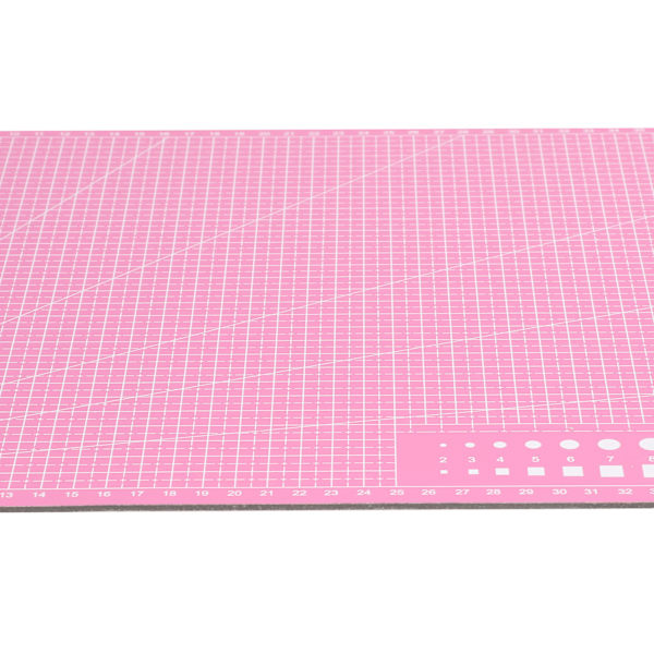 Selvhelbredende skjærebrett 45x30cm Rosa Trelags Dobbeltsidig Skala Håndskåret Håndverkspute for Scrapbooking Quilting Sying