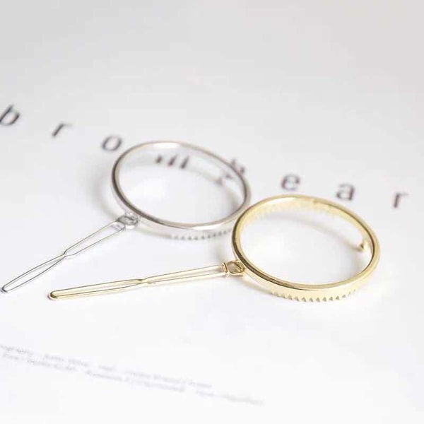 Lättviktigt Stylingverktyg, Hårklämma med ihålig design för kvinnor och flickor, Halkfritt grepp, Geometrisk rund cirkelklämma för elegant daglig användning