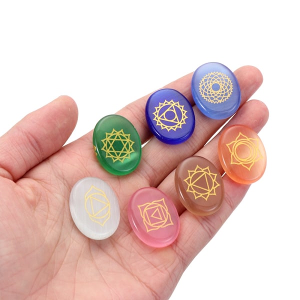 7stk/ Sett Chakra Healing Crystal Stone Yoga Energisten (rund størrelse) - Perfet