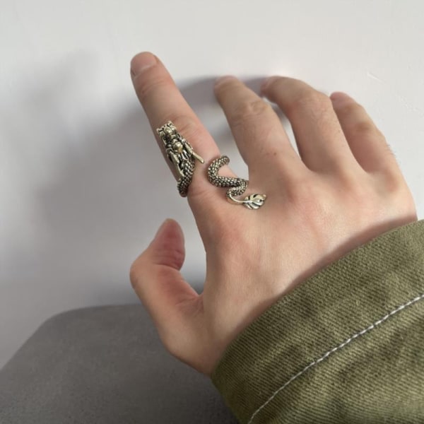 Holder Ring Antik Drageformet Finger Elegant Cigarholder - Perfet