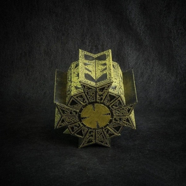 Hellraiser Puzzle Box Movable Lament Horror Prop Leketøy - Perfet