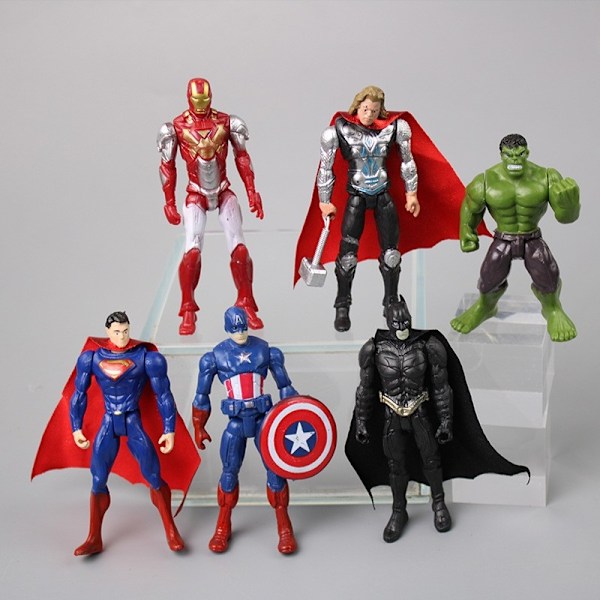 Superhelte Pvc Legetøj Sæt De 6 stk Batman Hulk Superman Thor Ironman Captain America- Perfet