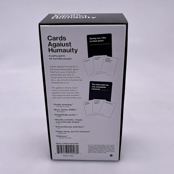 Cards Against Humanity: US Edition New (versio 2.4) Cards Against Humanity - Perfet