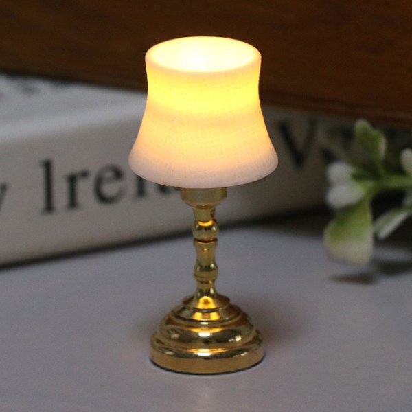 Dollhouse Miniatyr Bordslampa LED-lampa Skrivbordslampa Rumsinredning - Perfet