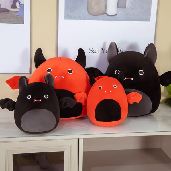 Squishmallows 2022 Halloween Squad 8\" Emily Den Helt Sorte Flagermus Pl - Perfekt red 30cm