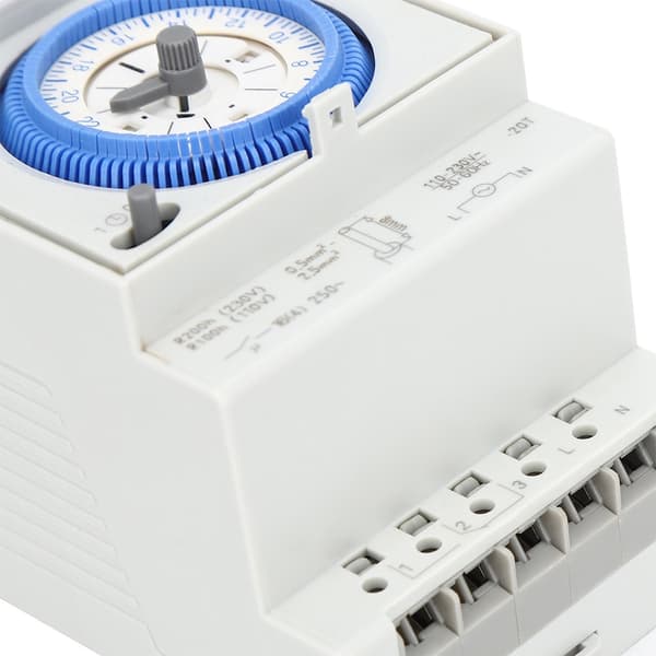 SUL181D Mekanisk Timer 15-minuters/24-timmars Timerbrytare Relä 250VAC 16A - 1 styck