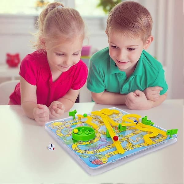 3D Ormar Brädspel leksak med Stege Traditionell Familjeleksak Rolig Present för Barn-Perfekt