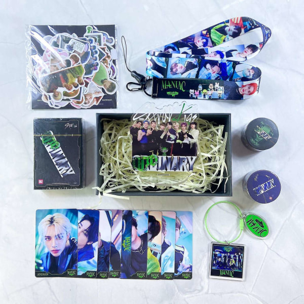 Stray Kids New Album Maxident Gift Box Set Kpop Merchandise Photocards Nøkkelring gaver til Skz Fans - Perfet C