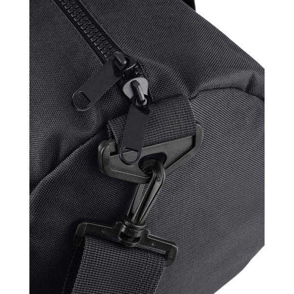 Bagbase Plain Varsity Barrel/Duffle Bag (20 liter) - Perfet Black/Black One Size