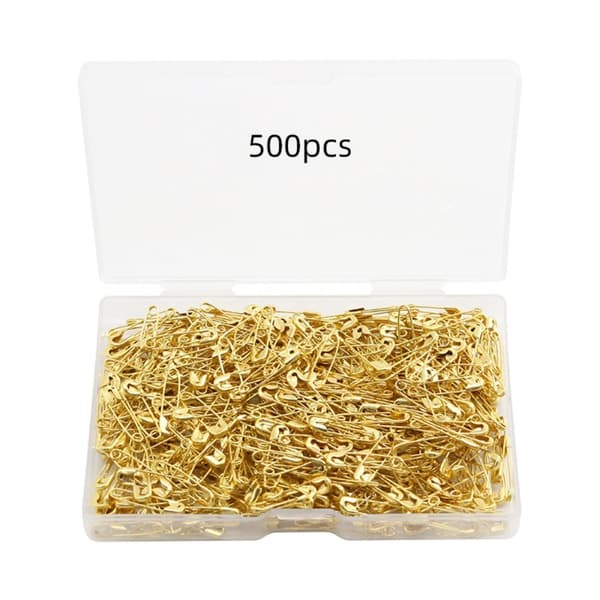 500 sikkerhetsnåler og diverse mini klesklyper