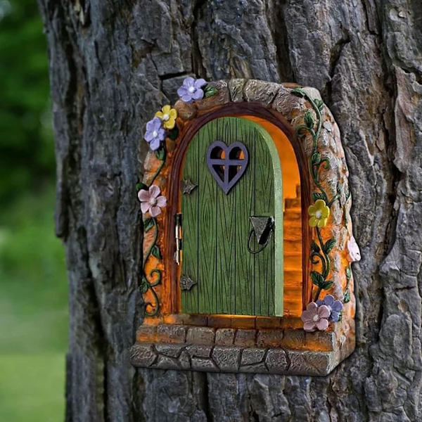 Miniature Fairy Gnome House -portti aurinkoenergialla toimivilla LED-valoilla - täydellinen