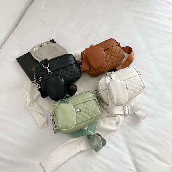 Mini Quiltad Crossbody Vardagsväska Vit - Perfet white