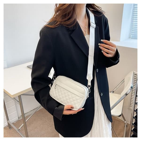 Mini Quiltad Crossbody Vardagsväska Vit - Perfet white