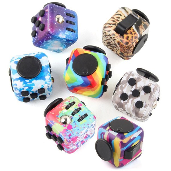 Fidget Toys cube Dekompressiokuutiot aikuisten lasten helpotukseen A4