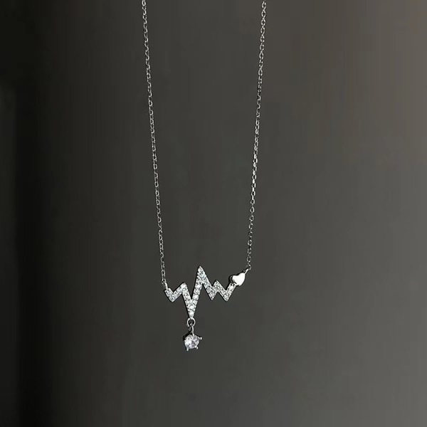 New Fashion Dam Shiny Heartbeat Nyckelbenskedja Halsband för W - Perfet Silver
