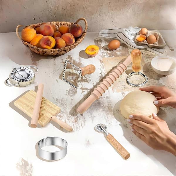 9 stk. Pastalaging verktøysett, kjevle i tre, gnocchi-brett, ravioli stempel maker kutter, deigkutterhjul - Perfekt