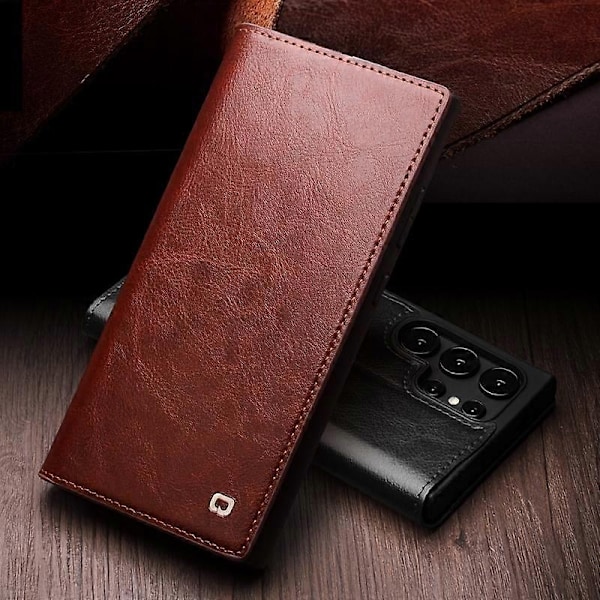 Yhteensopiva QIALINO Nahkainen Puhelinkotelo - Täydellinen Black For Samsung Galaxy S25 5G