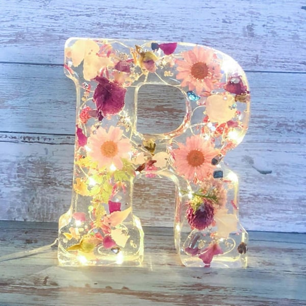 Blommig Nattlampa i Resin, Pressade Blommor Resin Bokstäver m/ LED-Ljus Gåva till Honom/Henne-Perfekt R