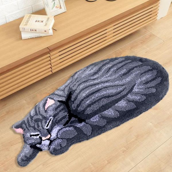 Kattematte, dørmatte, trykt med et sovende tabby kattemønster grey 84*45CM