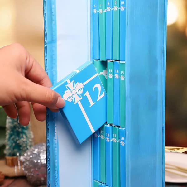 2025 Advents Mini Bok Dekor Adventskalender, innehållande 24 mini-böcker. 10