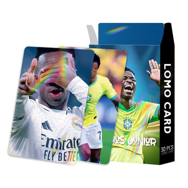 Vinicius Bear Box Set, indeholdende 30 LOMO-kort - Fodboldstjernefotokort - Samlekort Vinicius